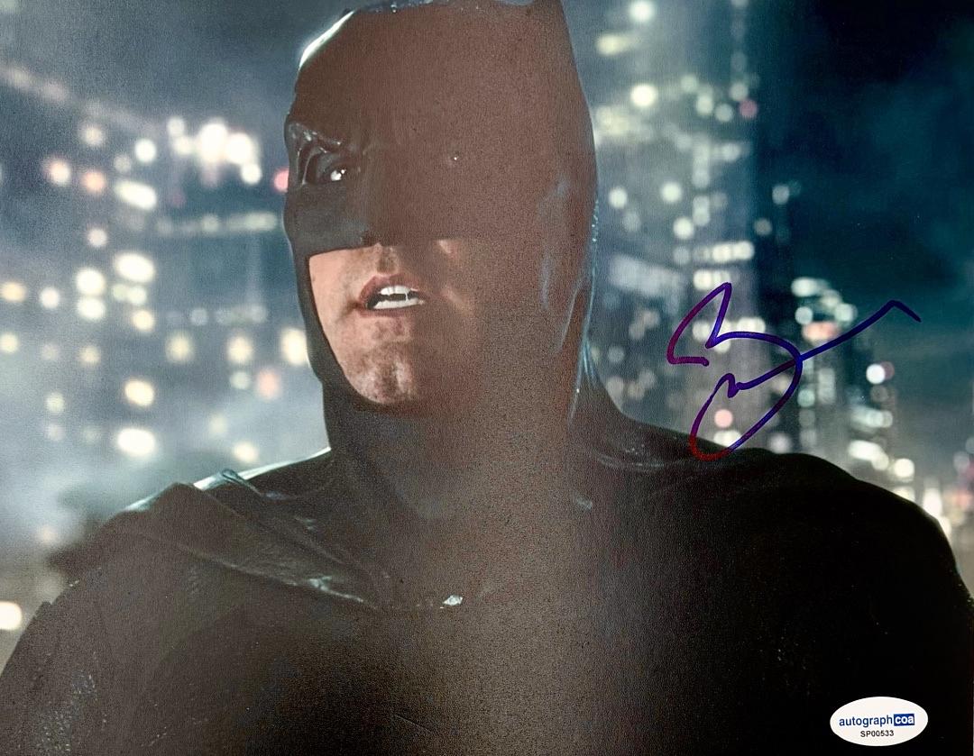 Ben Affleck signed 8x10 (Batman) - ACOA COA